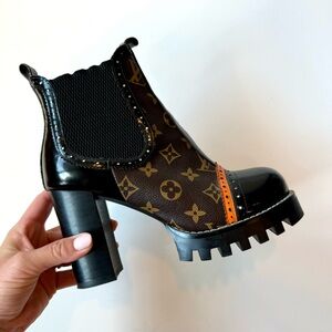 Worn Once || Louis Vuitton Leather Ankle Boot